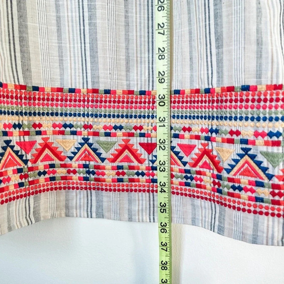 NWT Savanna Jane Gray Striped Embroidered V-neck Seeveless Dress Size Small - Picture 11 of 12